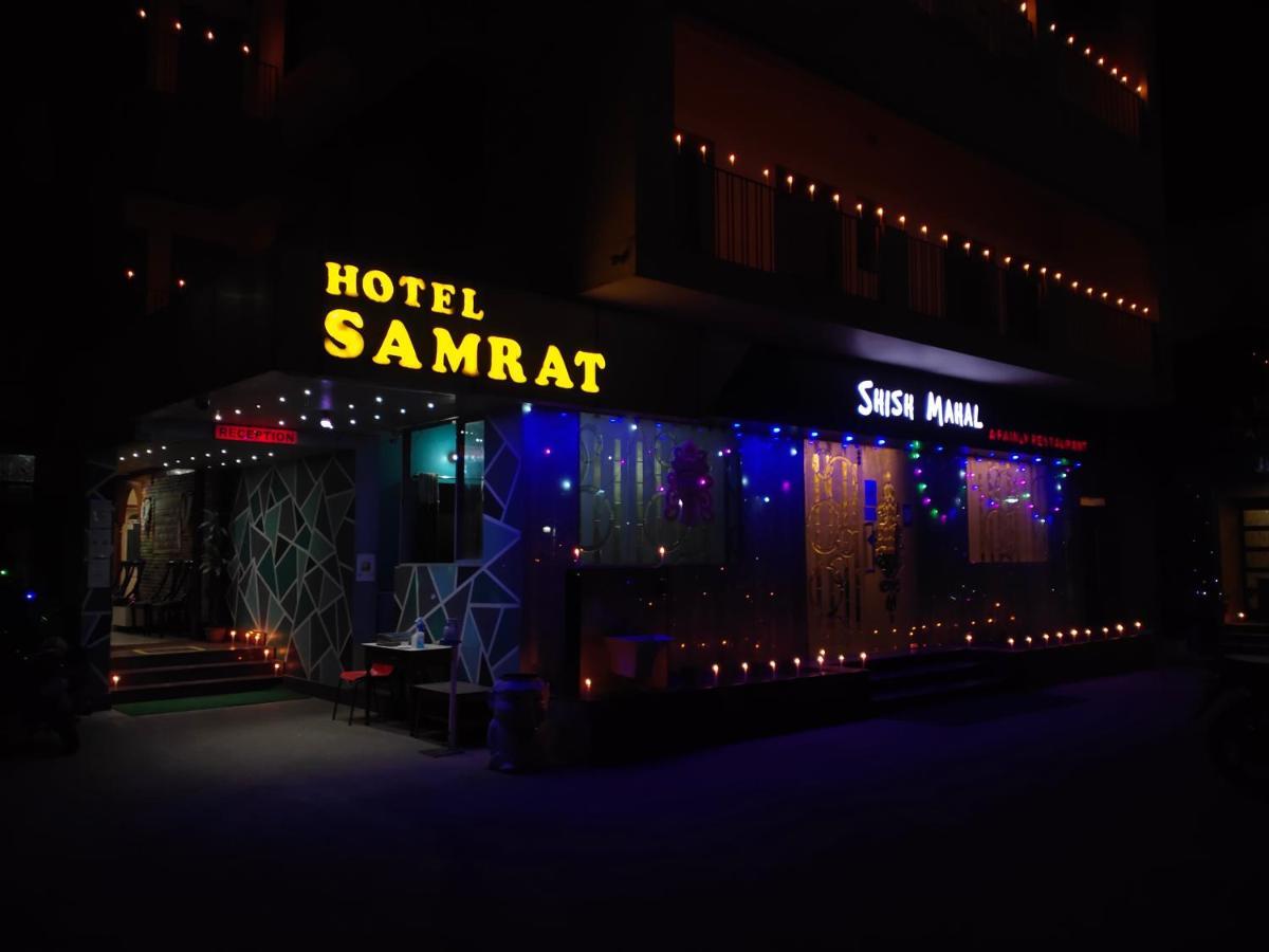Hotel Samrat Baharampur Exterior foto