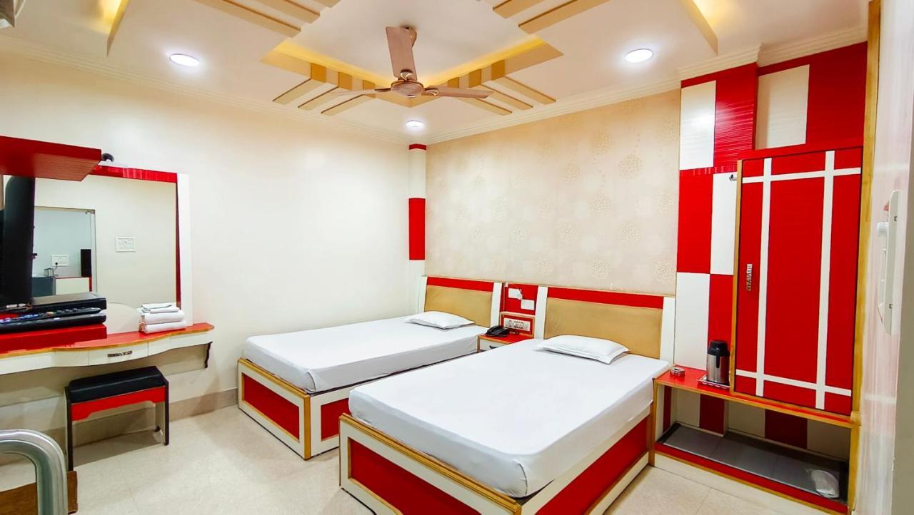 Hotel Samrat Baharampur Exterior foto