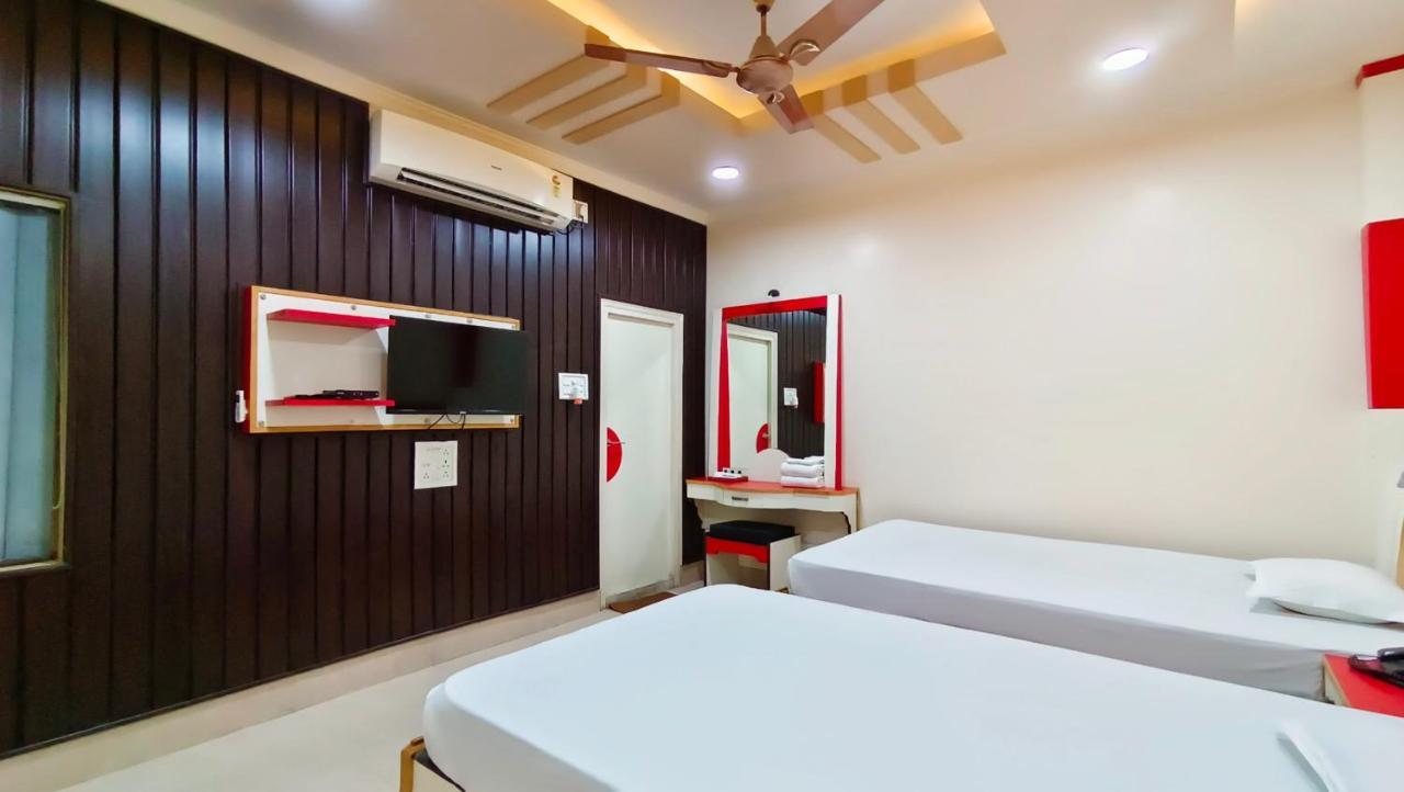 Hotel Samrat Baharampur Exterior foto