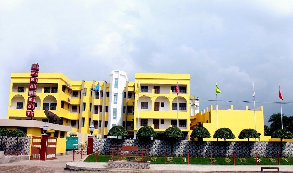 Hotel Samrat Baharampur Exterior foto